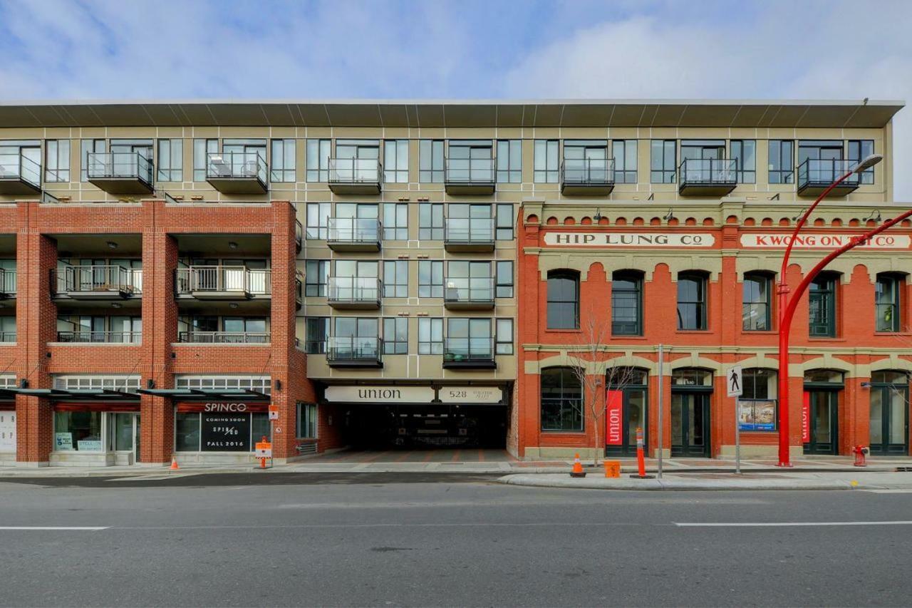 Downtown Heritage Condo With Parking Victoria Dış mekan fotoğraf